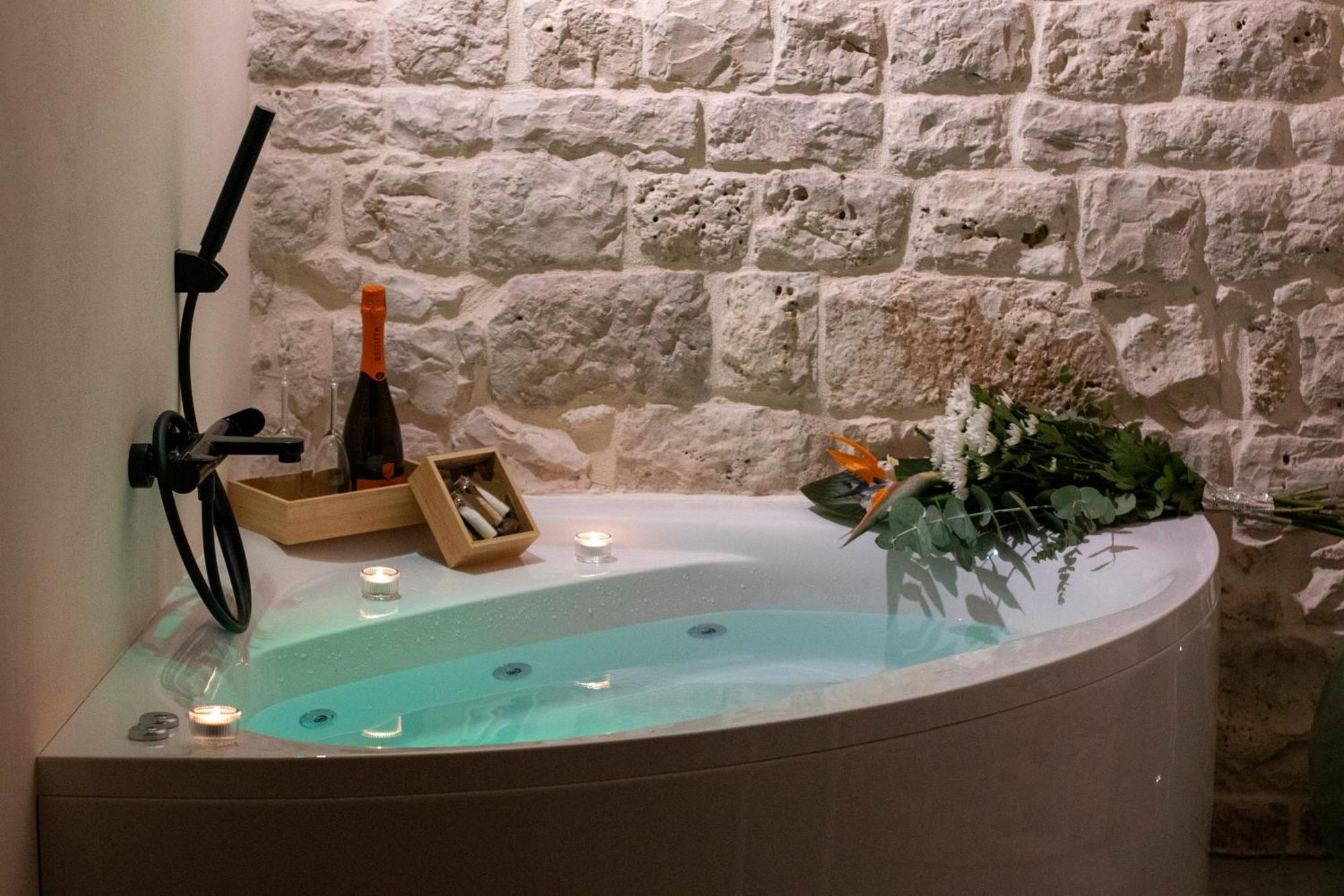 Suite 20 Conversano Exterior foto